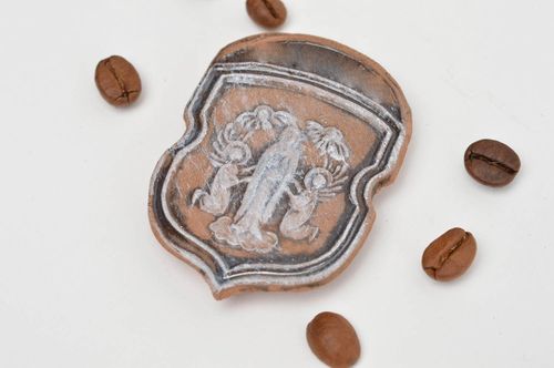 Авторский глиняный магнит на холодильник ручной работы лепка и роспись - MADEheart.com