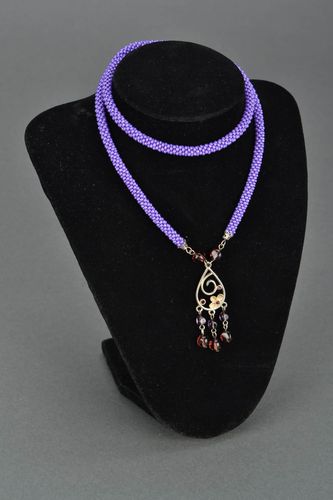 Collier femme mauve en grains de verre  - MADEheart.com
