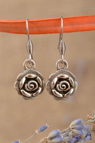 Pendientes de metal hechos a mano bisutería de moda regalo original para mujeres - MADEheart.com