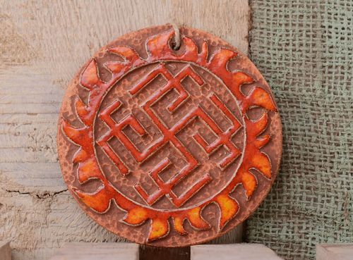 Prato pingente decorativo de parede decorado com esmalte com um símbolo eslavo Rodimich - MADEheart.com