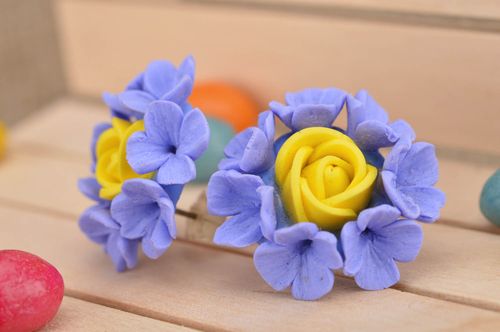 Handmade designer stud earrings with polymer clay violet and yellow flowers - MADEheart.com