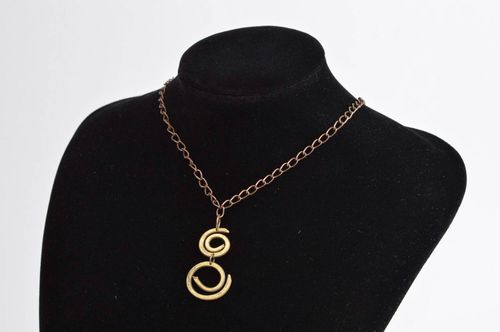 Pendentif laiton Bijou fait main design spirale insolite chaîne Cadeau femme - MADEheart.com