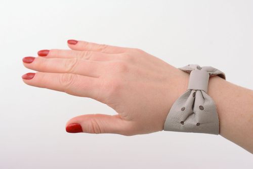 Womens leather bracelet - MADEheart.com