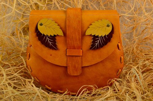 Bolso de cuero natural hecho a mano accesorio de moda marrón regalo original - MADEheart.com