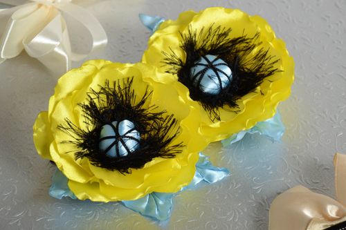 Set of 2 handmade satin ribbon hair clips flower barrettes hair style ideas - MADEheart.com