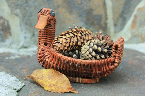 Decorative wicker basket Duck - MADEheart.com