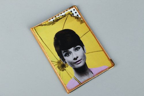 Capa para passaporte feita à mão - MADEheart.com