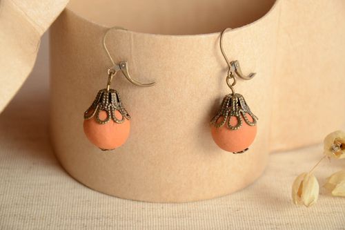 Boucles doreilles pendantes Bijou fait main céramiques Cadeau pour femme - MADEheart.com