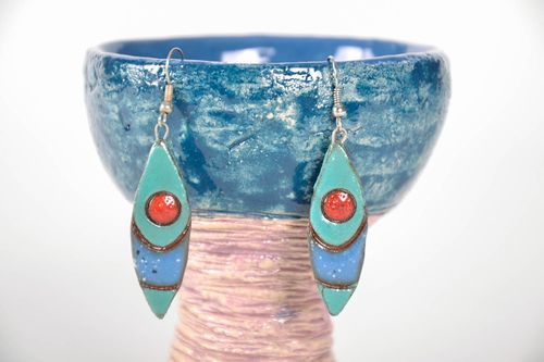 Handmade ceramic earrings - MADEheart.com