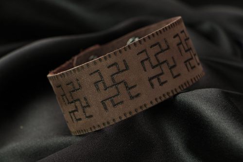 Leather wrist bracelet Fern Blossom - MADEheart.com