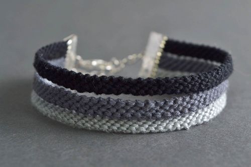 Beautiful multirow handmade woven macrame wrist friendship bracelet - MADEheart.com