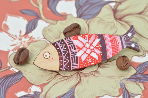 Handmade Schmuck Brosche für Kleid Holz Accessoire Schmuck Fisch modisch - MADEheart.com