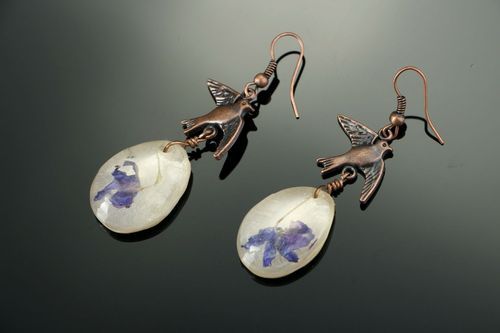 Earrings made of the real flowers - MADEheart.com