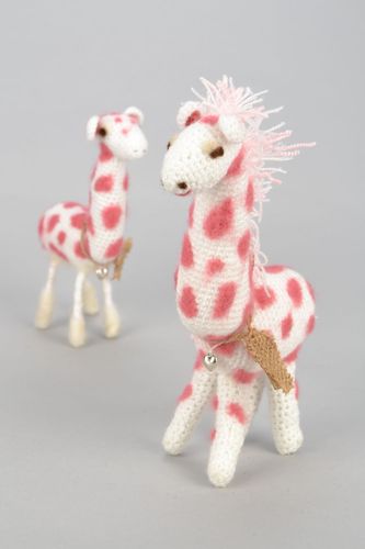 Crocheted toy - MADEheart.com