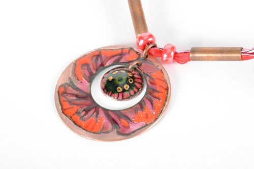 Round copper pendant Poppy - MADEheart.com