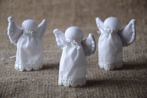 Anhänger Set Deko Hänger handmade kleine Engelfiguren Schutzengel Deko 3 Stück - MADEheart.com