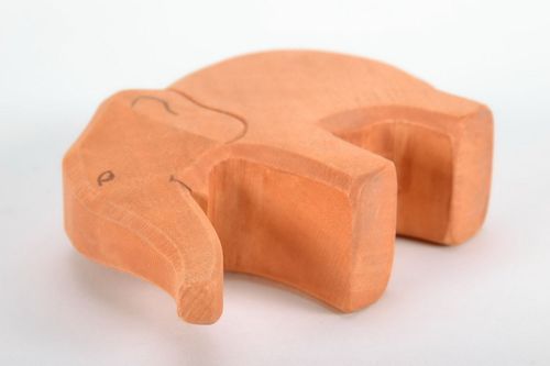 Wooden figurine Elephant - MADEheart.com