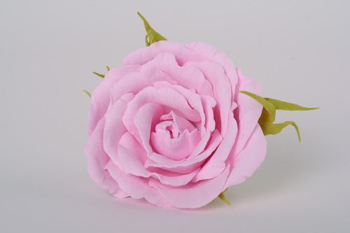 Шпилька из пластичной замши в виде нежной розы ручной работы красивая женская - MADEheart.com