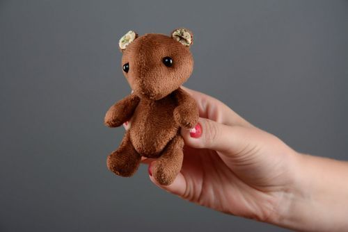 Brinquedo de pelúcia e algodão Urso - MADEheart.com