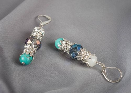 Boucles doreilles pendantes fait main Bijou mode cristaux pierres Cadeau femme - MADEheart.com