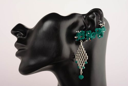 Cuff earrings Emerald - MADEheart.com