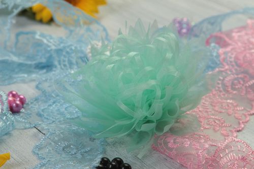 Schmuck Brosche handmade Haarspange Blume Damen Modeschmuck Haar Accessoires - MADEheart.com