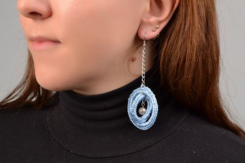 Orecchini di fili fatti a mano orecchini originali rotondi accessori donna - MADEheart.com