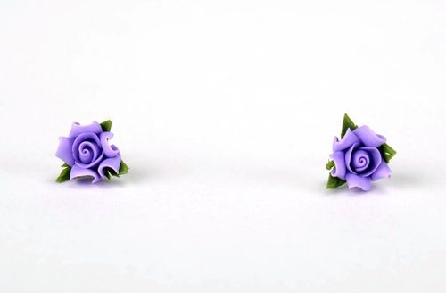 Серьги-гвоздики из полимерной глины Фиолетовая роза - MADEheart.com
