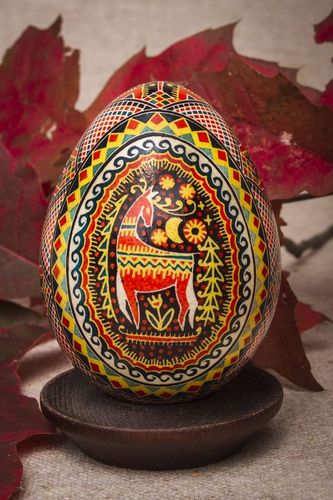 Handmade Easter egg - MADEheart.com