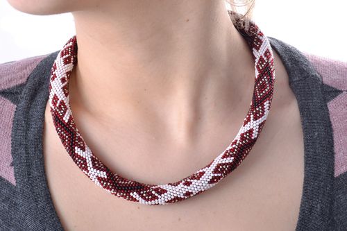 Collar de abalorios checos de diseño original multicolor hecho a mano femenino - MADEheart.com