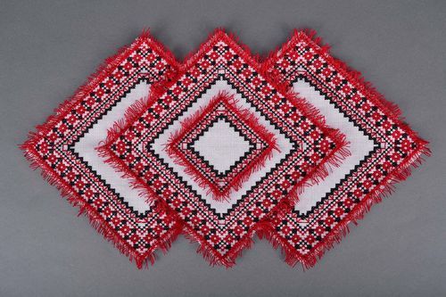 Cross stitched napkin - MADEheart.com