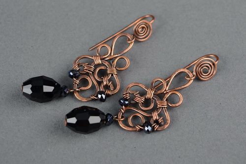 Evening earrings made of copper - MADEheart.com