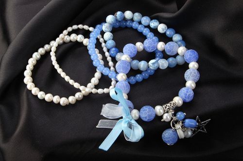 Bracciali di perle fatti a mano braccialetti originali da polso per donna  - MADEheart.com