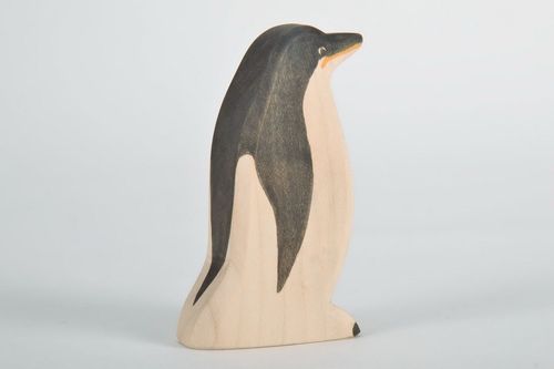 Деревянная статуэтка Пингвин - MADEheart.com