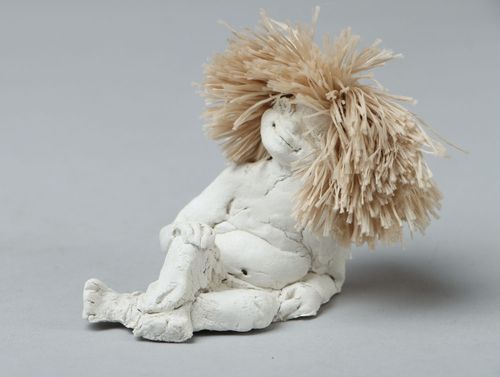 Figura artesanal de cerámica - MADEheart.com