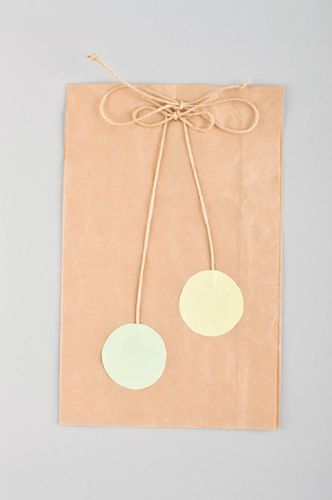 Pochette cadeau faite main Emballage cadeau marron avec ficelle Petit cadeau - MADEheart.com