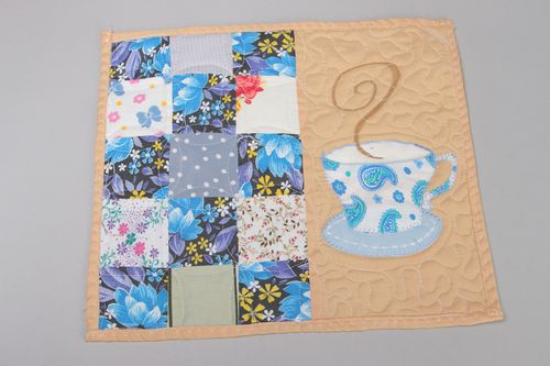 Napperon de table en patchwork fait main bleu beige en coton décoration de table - MADEheart.com