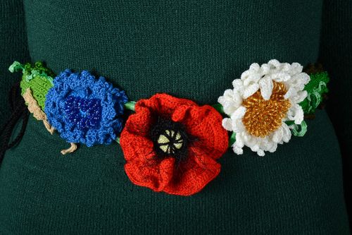 Bunter gehäkelter Gürtel handmade mit Blumen aus Fäden für Frauen  - MADEheart.com