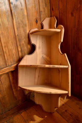 Wooden corner shelf - MADEheart.com