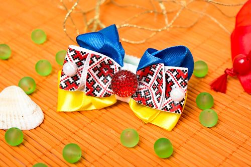 Handmade Haargummi Schleife grell Mädchen Haarschmuck Accessoire für Haare  - MADEheart.com