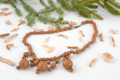 Ceramic bead necklace in ethnic style - MADEheart.com