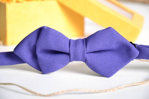 Blue bow tie  - MADEheart.com