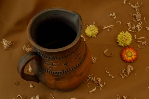 33 oz handmade water pitcher with hand-molded ornament 2,66 lb - MADEheart.com