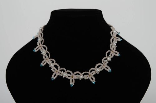 Woven beaded necklace - MADEheart.com