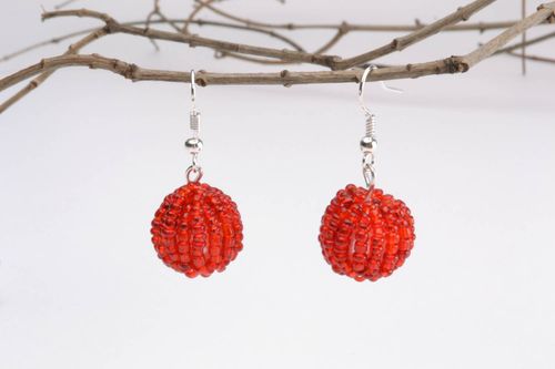 Earrings with red beads - MADEheart.com