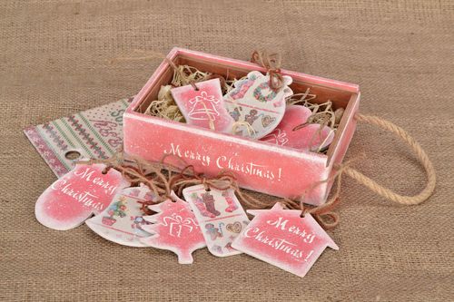 A set of Christmas pendants in beautiful box - MADEheart.com