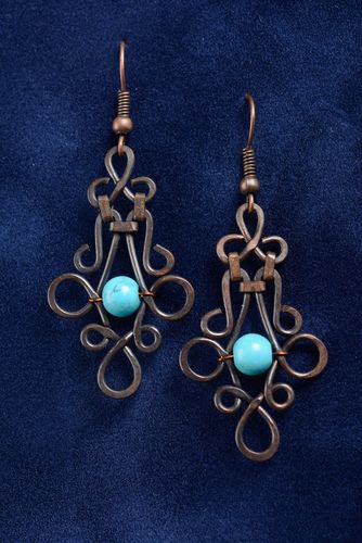 Massive earrings made of copper using wire wrap technique with artificial turquoise - MADEheart.com