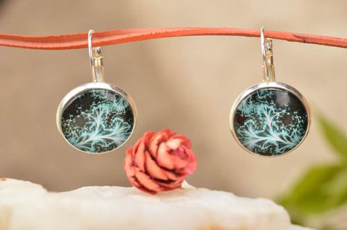Pendientes redondos originales artesanales de arcilla polimérica de moda negros - MADEheart.com