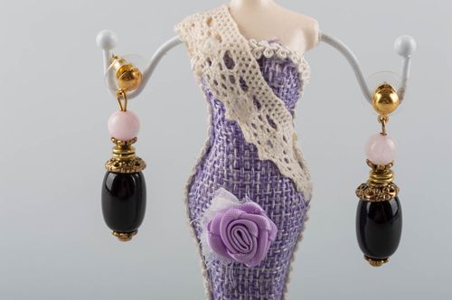 Designer beautiful elegant black handmade earrings made of nephrite and brass - MADEheart.com