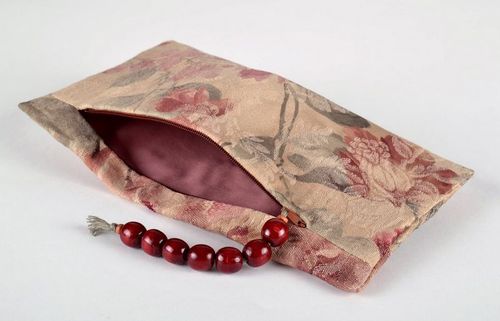 Beauty bag made from fabric with zipper - MADEheart.com
